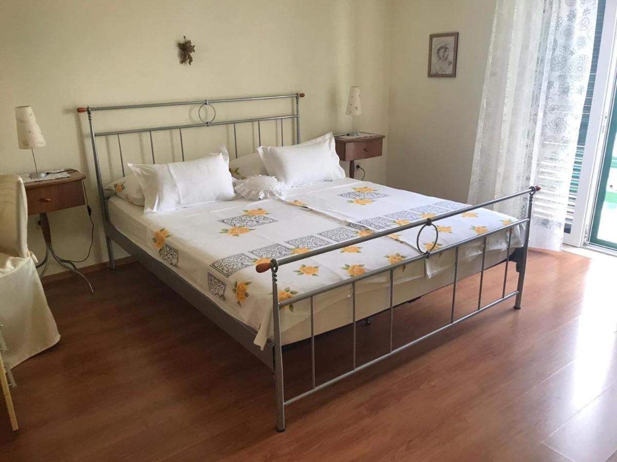 Apartmani Katarina Bol Zewnętrze zdjęcie