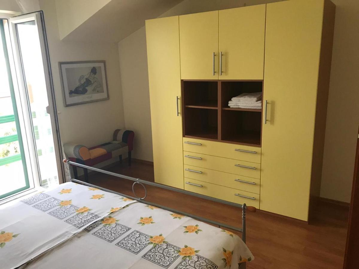 Apartmani Katarina Bol Zewnętrze zdjęcie