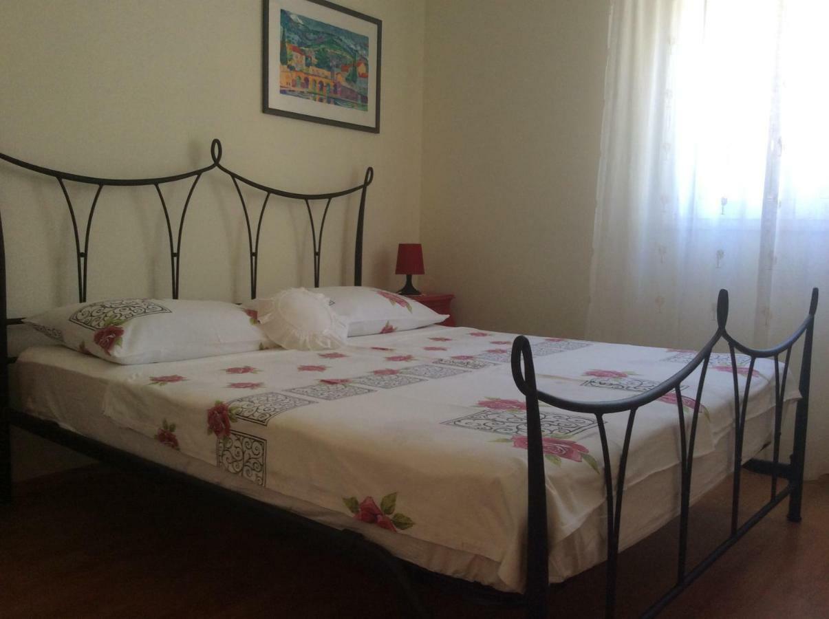 Apartmani Katarina Bol Zewnętrze zdjęcie