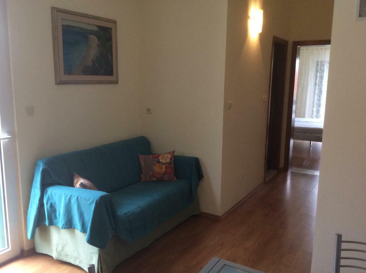 Apartmani Katarina Bol Zewnętrze zdjęcie